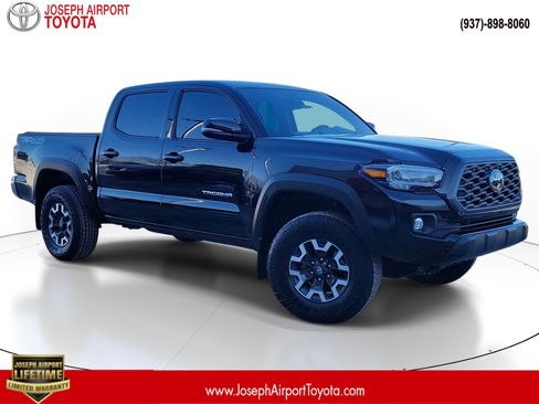 Used 2023 Toyota Tacoma TRD Off-Road image 1