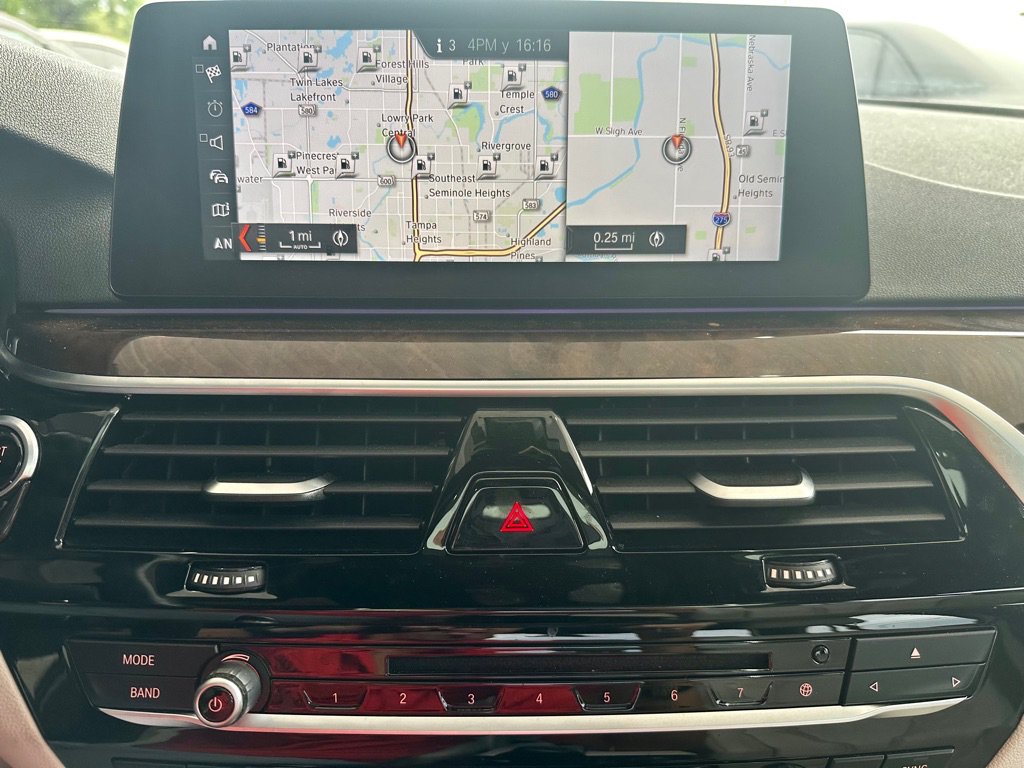 Used 2017 BMW 540i RWD image 16