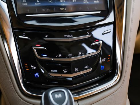 Used 2015 Cadillac CTS Luxury image 29