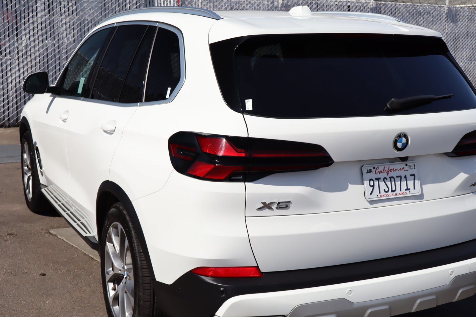 Used 2026 BMW X5 xDrive40i AWD/4WD image 16
