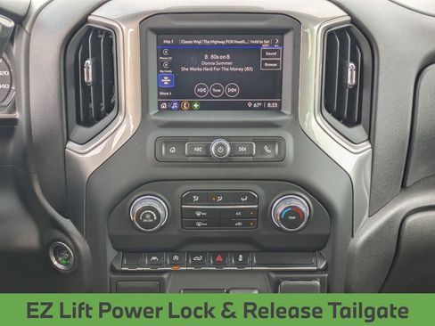 Used 2024 Chevrolet Silverado 1500 Custom image 25