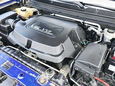 Used 2016 Chevrolet Colorado Z71 AWD/4WD image 11
