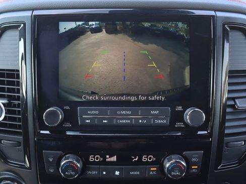 Used 2024 Nissan Titan PRO-4X w/ Pro-4x Utility Package image 12