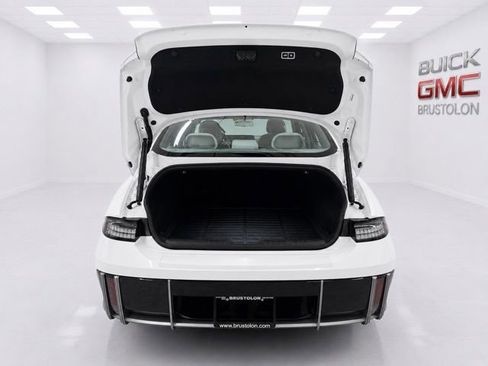 Used 2023 Hyundai Ioniq 6 Limited AWD/4WD image 11