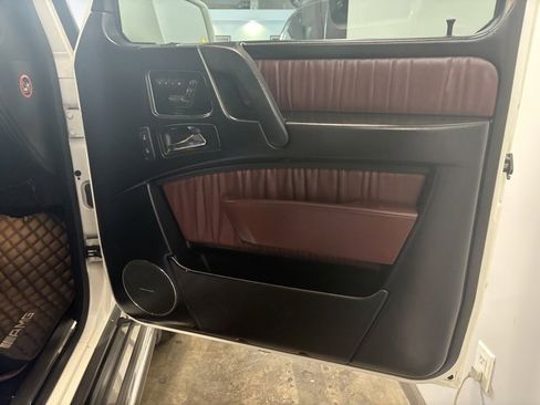 Used 2015 Mercedes-Benz G 63 AMG G 63 AMG image 25