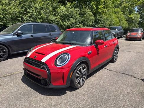 Certified 2024 MINI Cooper S FWD image 1