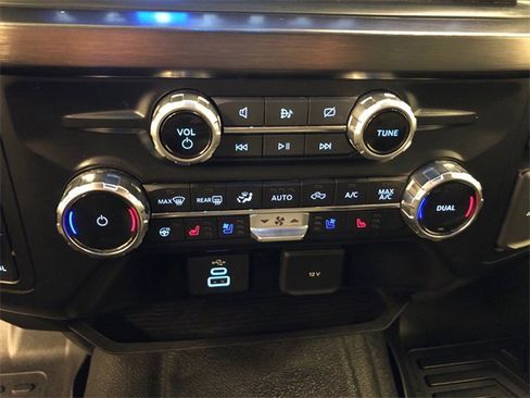 Used 2023 Ford F250 Lariat w/ Camper Package image 25