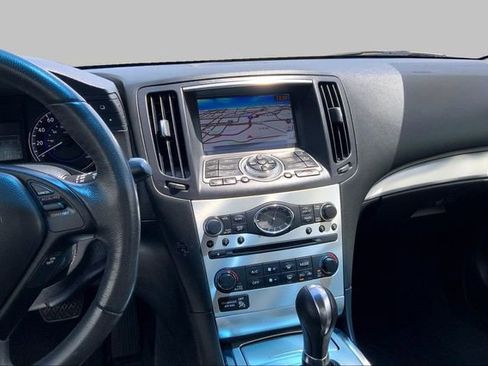 Used 2015 INFINITI Q60 AWD Coupe w/ Premium Package image 6