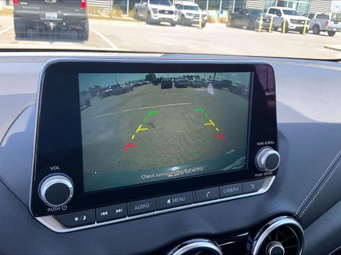 Used 2024 Nissan Sentra SV image 26