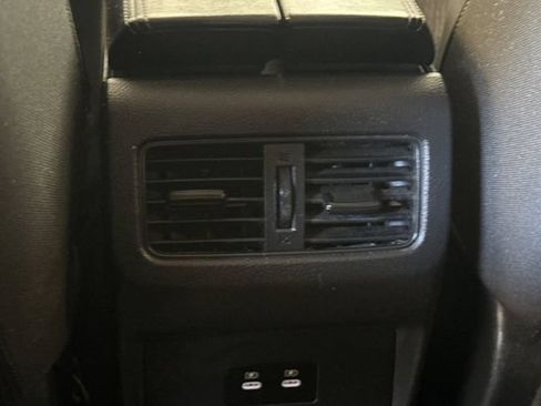 Certified 2025 Nissan Rogue SV AWD/4WD image 14