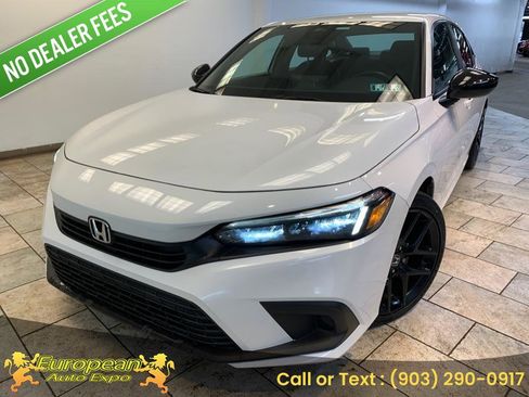 Used 2022 Honda Civic Sport image 1