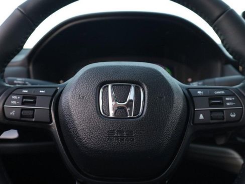 New 2025 Honda Accord EX-L image 9