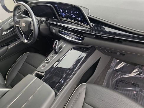 Used 2023 Cadillac Escalade Sport w/ Touring Package image 34