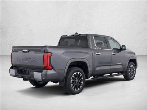 Used 2024 Toyota Tundra Limited AWD/4WD image 7