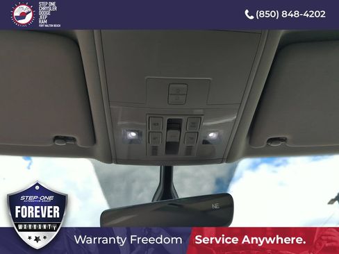 Used 2023 Volkswagen Atlas SE w/ Panoramic Sunroof Package FWD image 26