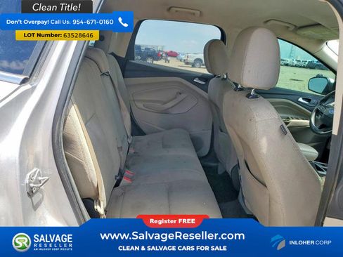 Used 2017 Ford Escape SE w/ Equipment Group 201A AWD/4WD image 15
