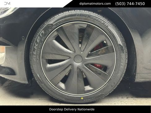 Used 2020 Tesla Model S Performance image 36