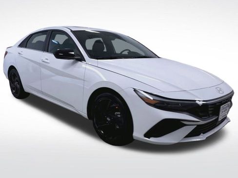 New 2026 Hyundai Elantra SEL Sport image 16