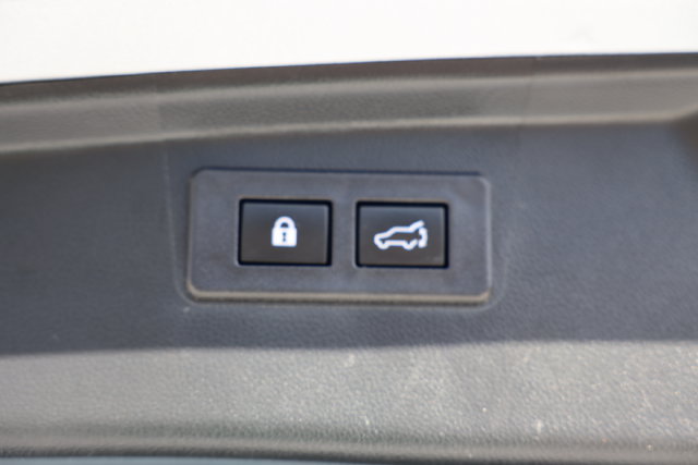 Used 2020 Subaru Outback Premium w/ Popular Package #1 AWD/4WD image 12