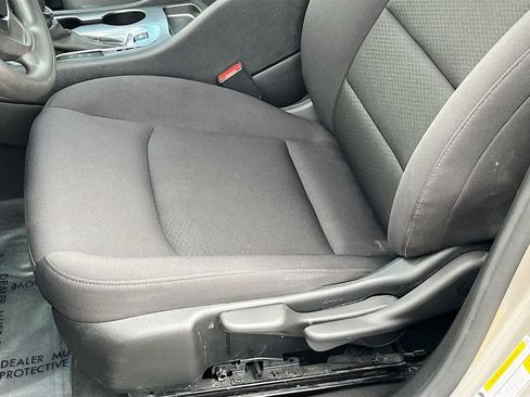 Used 2025 Chevrolet Malibu LS FWD image 20