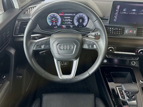 Used 2023 Audi Q5 e Premium Plus w/ Premium Plus Package image 5