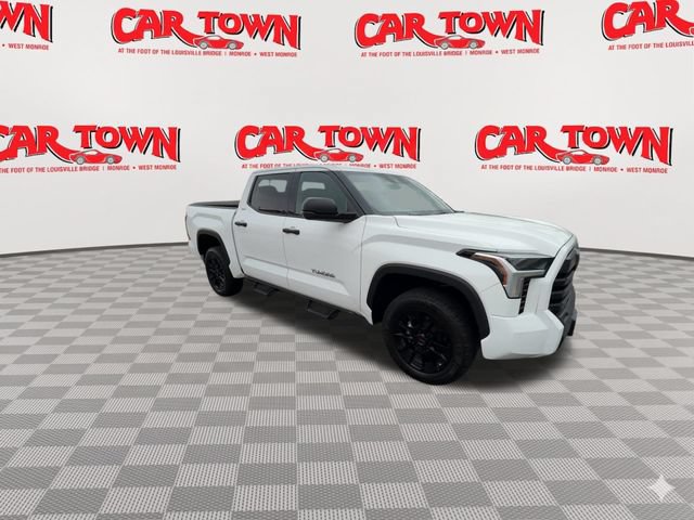 Used 2023 Toyota Tundra SR5 AWD/4WD image 2