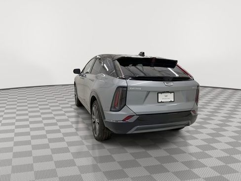 New 2026 Cadillac Optiq Sport 2 w/ LPO, Floor Liner Package RWD image 8