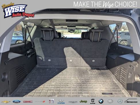 Used 2015 GMC Yukon XL Denali w/ Premium Package image 23