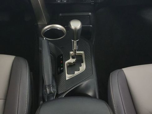 Used 2013 Toyota RAV4 Limited image 19