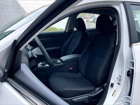 New 2025 Nissan Sentra S image 17