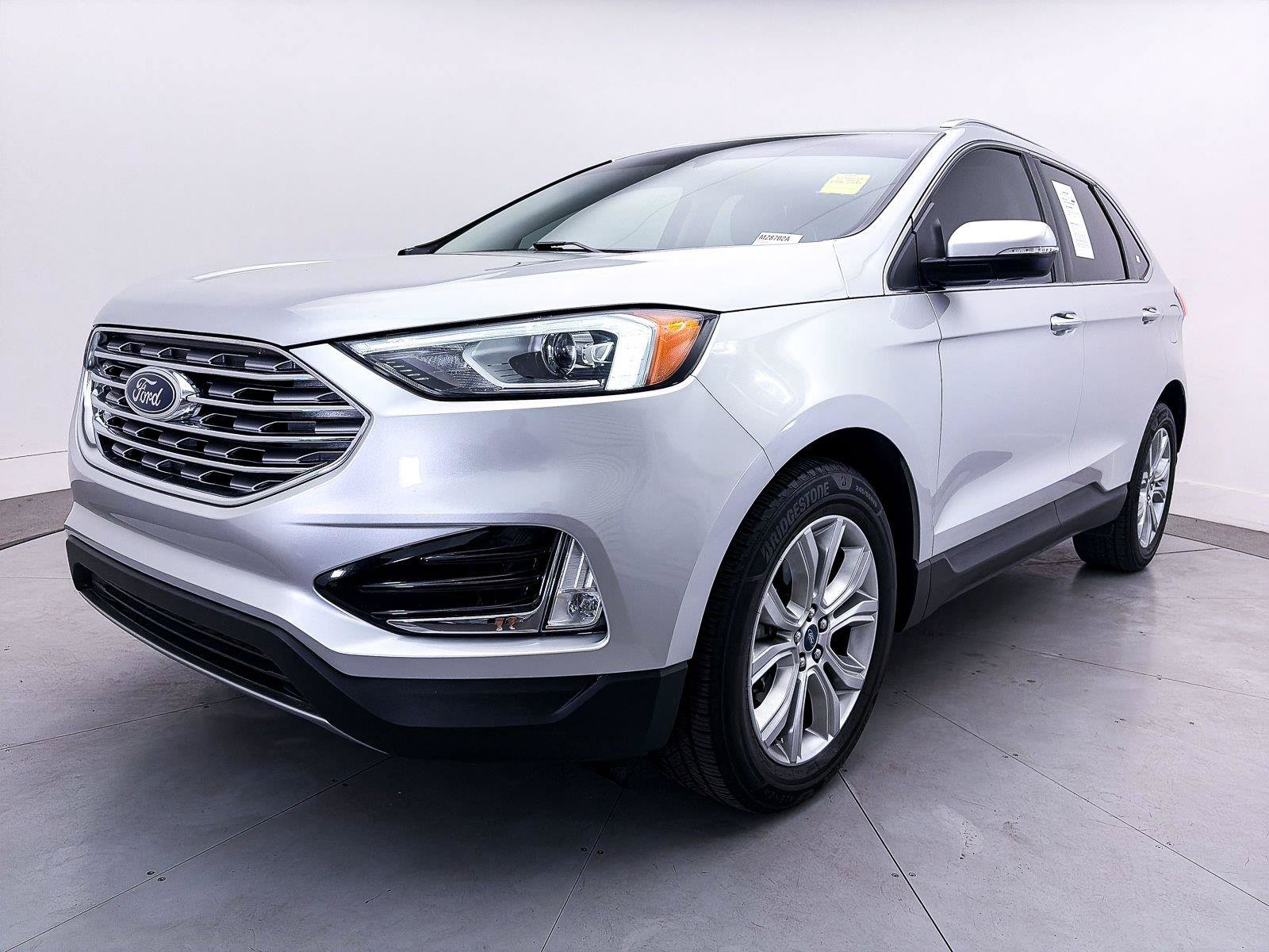 Used 2019 Ford Edge Titanium FWD image 12