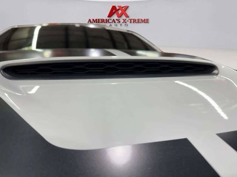 Used 2021 Dodge Durango R/T w/ Tow 'N Go Package AWD/4WD image 18