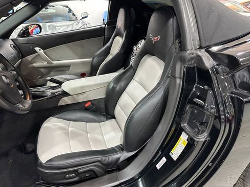 Used 2009 Chevrolet Corvette Convertible w/ Preferred Equipment Group image 17