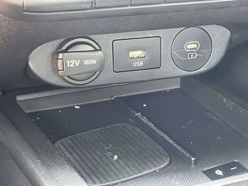 Certified 2025 Hyundai Elantra Sport FWD image 16