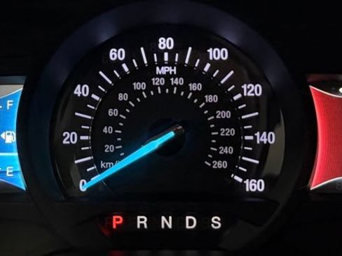 Used 2019 Ford Fusion SE FWD image 17