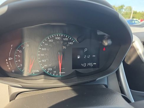 Used 2020 Chevrolet Sonic LT FWD image 16
