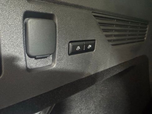 New 2026 Lincoln Nautilus Premier w/ Equipment Group 102A image 16