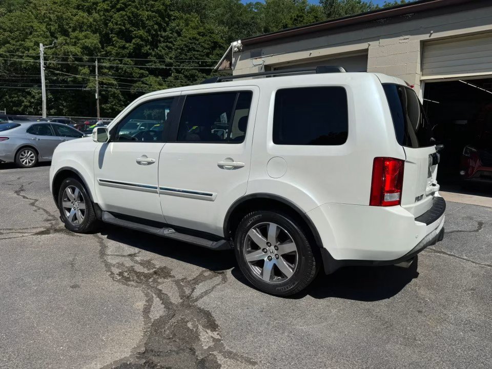 Used 2012 Honda Pilot Touring image 8