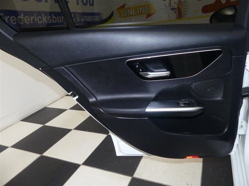 Used 2022 Mercedes-Benz C 300 Sedan image 33
