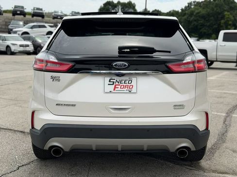 Used 2019 Ford Edge SEL w/ Equipment Group 201A FWD image 6