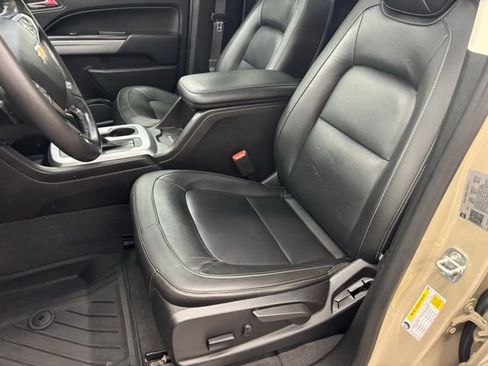 Used 2022 Chevrolet Colorado ZR2 AWD/4WD image 16