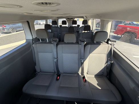 Used 2023 Ford Transit 350 XLT RWD image 21