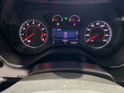 Used 2021 Chevrolet Camaro LT w/ RS Package image 13