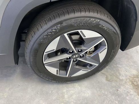 Used 2026 Hyundai Tucson SEL image 9