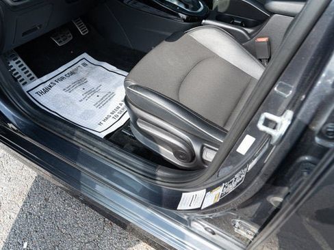 Used 2021 Kia Forte GT-Line FWD image 25