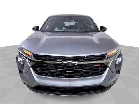 New 2026 Chevrolet Trax RS image 3