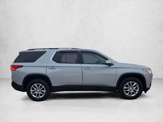 Used 2020 Chevrolet Traverse LT FWD image 4