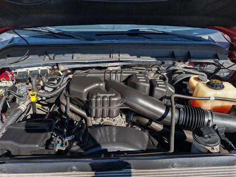 Used 2016 Ford F250 Lariat w/ Lariat Interior Package image 35