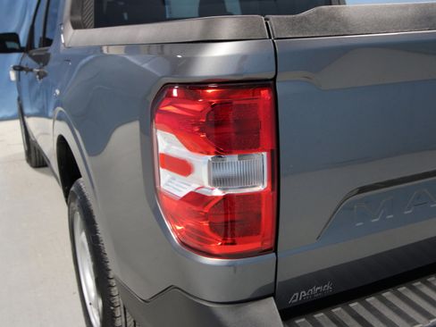 New 2026 Ford Maverick XL image 27