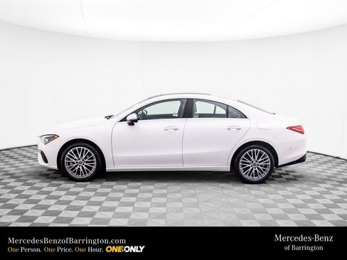 New 2026 Mercedes-Benz CLA 250 4MATIC image 2